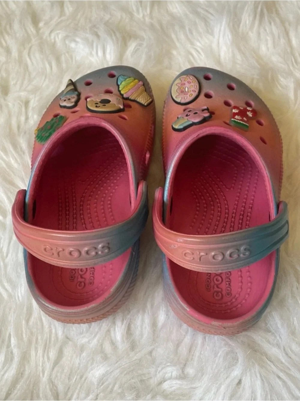 CROCS size 10